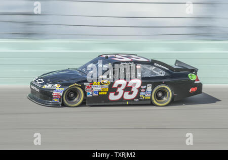 NASCAR Nationwide Series Meisterschaft Racer, Brendan Gaughan, Praktiken, die auf dem Homestead-Miami Speedway in Homestead, Florida am 16. November 2012. . UPI/Joe Marino-Bill Cantrell Stockfoto