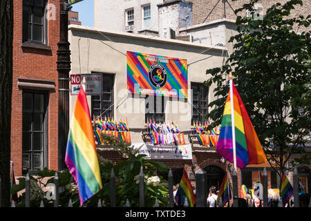 Die Stonewall Inn ist in Greenwich Village, New York City, USA Stockfoto