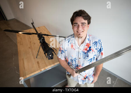 Palmer Luckey, Gründer von anduril Industrien mit ihren Lattice Ghost Drone. Anduril ist nach dem Schwert in der Trilogie Der Herr der Ringe genannt Stockfoto