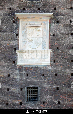 Detail der Wappen der Visconti auf das Schloss Sforza in Mailand, Italien Stockfoto