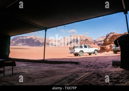 Zelten in der Wüste Wadi Rum, Jordanien Stockfoto