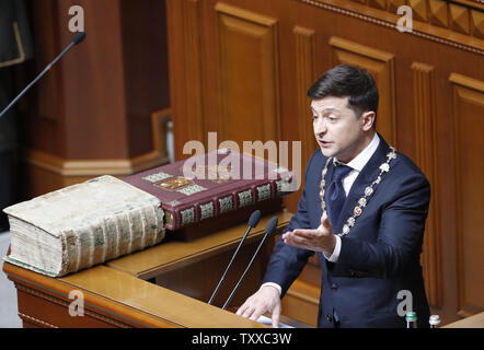 Der ukrainische Präsident elect Volodymyr Zelenskiy während seiner Einweihung im Parlament spricht in Kiew, Ukraine 20. Mai 2019. Foto von Ivan Vakolenko/UPI.. Stockfoto