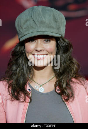 Schauspielerin Brooke Burke, zu Gast bei der Premiere der neuen Animationsfilm von Pixar, "The Incredibles" für Fotografen am El Capitan Theatre in Los Angeles, 24. Oktober 2004 dar. Der Film öffnet sich in den Vereinigten Staaten 5. November. (UPI Foto/Francis Specker) Stockfoto