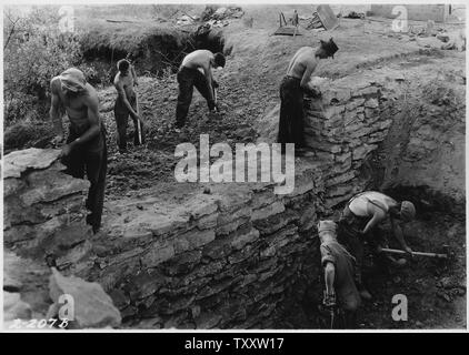 CCC jungen Abschluss Rubel Mauerwerk Rock Dam Stockfoto