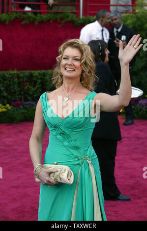 Schauspielerin Mary Hart kommt für die 77. jährlichen Academy Awards im Kodak Theater, am 13.02.27, 2005, in Los Angeles. (UPI Foto/Terry Schmitt) Stockfoto