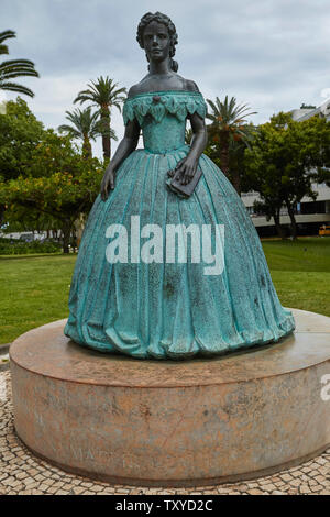 Statue von Imperatriz Sissi, in der Das Pestana Casino Park Hotel Garden, Funchal, Madeira, Portugal, Stockfoto