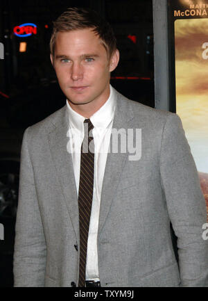 Brian Geraghty, der Mitglied in der motion picture Sport Drama "Wir sind Marschall", kommt für die Premiere des Films am Grauman's Chinese Theater in Hollywood" in Los Angeles am 14. Dezember 2006. (UPI Foto/Jim Ruymen) Stockfoto