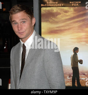 Brian Geraghty, der Mitglied in der motion picture Sport Drama "Wir sind Marschall", kommt für die Premiere des Films am Grauman's Chinese Theater in Hollywood" in Los Angeles am 14. Dezember 2006. (UPI Foto/Jim Ruymen) Stockfoto