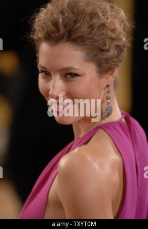 Schauspielerin Jessica Biel kommt für die 79. jährlichen Academy Awards im Kodak Theater in Hollywood, Kalifornien, die am 25. Februar 2007. (UPI Foto/Phil McCarten) Stockfoto
