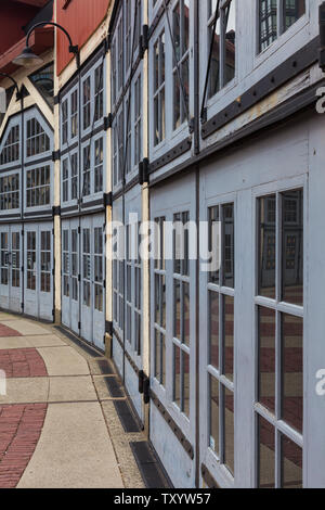 Fenster und Türen des Museumsbahn roundhouse im Stadtteil Yaletown Vancouver British Columbia Stockfoto