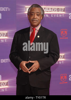 Reverend Al Sharpton kommt an der 2007 BET Awards in Los Angeles am 26. Juni 2007. (UPI Foto/Jim Ruymen) Stockfoto