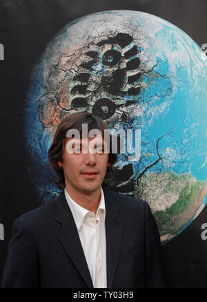 Schauspieler Lukas Haas besucht die Premiere der "elften Stunde" am Arclight Cinerama Dome in Los Angeles am 8. August 2007. Der Dokumentarfilm beschäftigt sich mit dem Zustand der globalen Umwelt und die möglichen Lösungen für die Wiederherstellung der Ökosysteme des Planeten. (UPI Foto/Jim Ruymen) Stockfoto