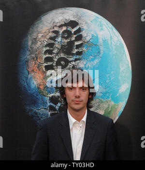 Schauspieler Lukas Haas besucht die Premiere der "elften Stunde" am Arclight Cinerama Dome in Los Angeles am 8. August 2007. Der Dokumentarfilm beschäftigt sich mit dem Zustand der globalen Umwelt und die möglichen Lösungen für die Wiederherstellung der Ökosysteme des Planeten. (UPI Foto/Jim Ruymen) Stockfoto