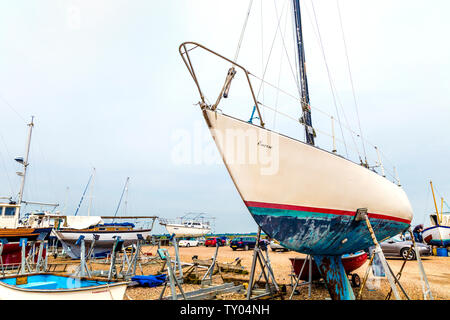 Boote an der Fähre Yard in Ipswich, Suffolk, Großbritannien Stockfoto