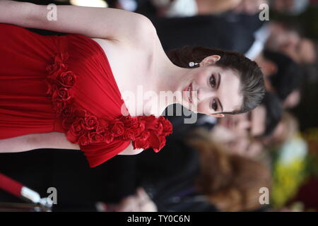 Anne Hathaway kommt für die 80. jährlichen Academy Awards im Kodak Theater in Hollywood, Kalifornien, am 24. Februar 2008. (UPI Foto/Terry Schmitt) Stockfoto