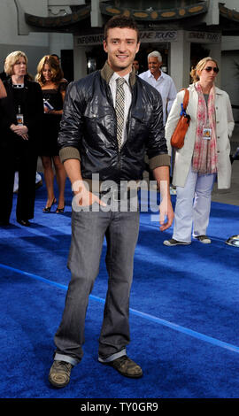 Justin Timberlake, der Mitglied in der motion picture Komödie "Love Guru", kommt für die Premiere des Films am Grauman's Chinese Theater in Hollywood" in Los Angeles am 11. Juni 2008. (UPI Foto/Jim Ruymen) Stockfoto
