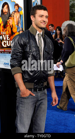 Justin Timberlake, der Mitglied in der motion picture Komödie "Love Guru", kommt für die Premiere des Films am Grauman's Chinese Theater in Hollywood" in Los Angeles am 11. Juni 2008. (UPI Foto/Jim Ruymen) Stockfoto