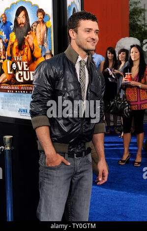 Justin Timberlake, der Mitglied in der motion picture Komödie "Love Guru", kommt für die Premiere des Films am Grauman's Chinese Theater in Hollywood" in Los Angeles am 11. Juni 2008. (UPI Foto/Jim Ruymen) Stockfoto