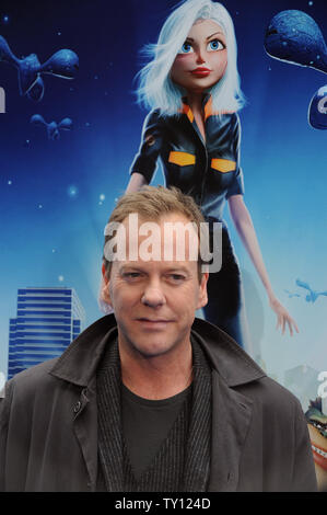Schauspieler Kiefer Sutherland, der Stimme zu Allgemeinen W.R. gibt Monger in der animierten Bewegung Bild 'Monsters vs. Aliens", die Premiere des Films in Universal City, Kalifornien am 22. März 2009 besucht. (UPI Foto/Jim Ruymen) Stockfoto