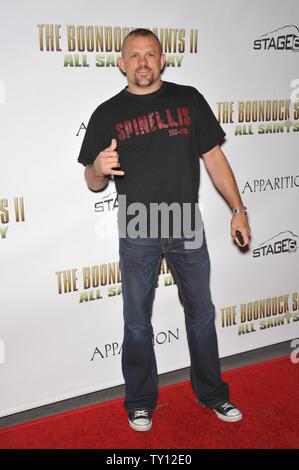 LOS ANGELES, Ca. Oktober 28, 2009: Chuck Liddell am Los Angeles Premiere von "The Boondock Saints II: All Saints Day" am Arclight Theater, Hollywood. © 2009 Paul Smith/Featureflash Stockfoto