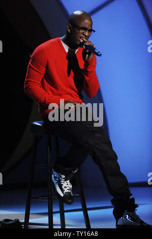 Ne-Yo führt "die Dame in meinem Leben", ein Lied von Michael Jackson, an der 9. jährlichen BET Awards '09 in Los Angeles zum 28. Juni 2009. (UPI Foto/Jim Ruymen) Stockfoto