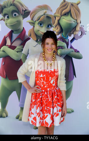 Schauspielerin Jessica Biel, die Stimme von Neera in der animierten motion picture Komödie 'Planet 51', die Premiere des Films in der Westwood Abschnitt von Los Angeles am 14. November 2009 besucht. UPI/Jim Ruymen Stockfoto