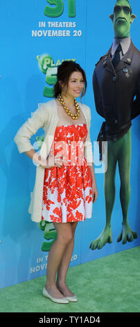 Schauspielerin Jessica Biel, die Stimme von Neera in der animierten motion picture Komödie 'Planet 51', die Premiere des Films in der Westwood Abschnitt von Los Angeles am 14. November 2009 besucht. UPI/Jim Ruymen Stockfoto