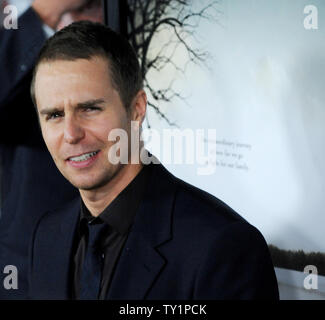 Warf Mitglied Sam Rockwell besucht die Premiere des Motion Picture biographische Thriller 'Überzeugung', an der Akademie der Motion Picture Arts and Sciences in Beverly Hills, Kalifornien am 5. Oktober 2010. UPI/Jim Ruymen Stockfoto