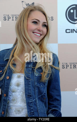 Schauspielerin AnnaSophia Robb kommt an der 2011 Film Independent Spirit Awards in Santa Monica, Kalifornien am 26. Februar 2011. UPI/Jim Ruymen Stockfoto