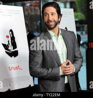 David Schwimmer, der Regie und produzierte die Motion picture Thriller 'Trust', die Premiere des Films in der DGA-Theater in Los Angeles am 21. März 2011 besucht. UPI/Jim Ruymen Stockfoto