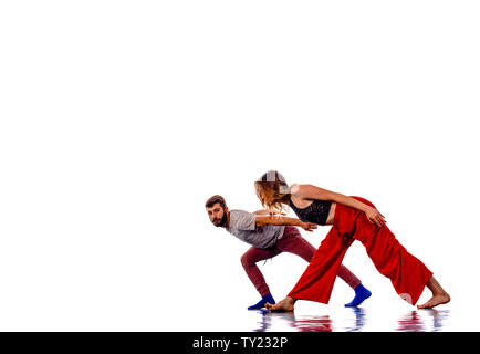Ballett Tänzer in Bewegung. Moderner Stil Tänzer Tanz zeitgenössischer Tanz in Studio Hintergrund Stockfoto