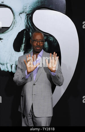 Courtney B. Vance, ein Ensemble in der motion picture Thriller "Final Destination 5", sorgt sich die Premiere des Films am Grauman's Chinese Theater, die Hollywood in Los Angeles am 10. August 2011. UPI/Jim Ruymen Stockfoto