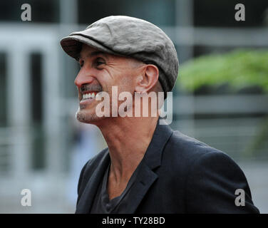 Regisseur Craig Gillespie besucht die Premiere seines neuen Motion picture Horrorkomödie "Fright Night", am ArcLight Cinerama Dome, in der Hollywood in Los Angeles am 17. August 2011. UPI/Jim Ruymen Stockfoto