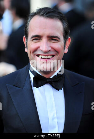 Jean Dujardin kommt auf dem roten Teppich an der 84th Academy Awards in Hollywood und Highlands Zentrum im Hollywood Abschnitt von Los Angeles am 26. Februar 2012. UPI/Kevin Dietsch Stockfoto