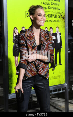 Schauspielerin Leslie Bibb besucht die Premiere des Motion picture'S Verbrechen Komödie auch Psychopathen', am Bruin Theater im Westwood Abschnitt von Los Angeles am 1. Oktober 2012. UPI/Jim Ruymen Stockfoto