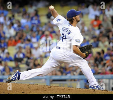 Los Angeles Dodgers Krug Clayton Kershaw (22) Plätze im achten Inning gegen die San Francisco Giants im Dodger Stadium Los Angeles, Kalifornien am 3. Oktober 2012. UPI/Lori Shepler. Stockfoto