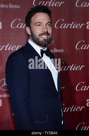 Schauspieler Ben Affleck kommt an der 24. jährlichen Palm Springs International Film Festival Gala Awards im Palm Springs Convention Center in Palm Springs, Kalifornien, am 5. Januar 2013. UPI/Jim Ruymen Stockfoto