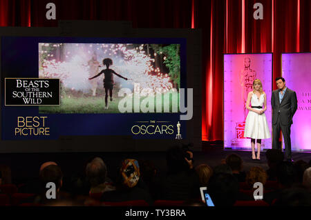 Das Oscar-nominierten für das beste Bild von Seth MacFarlane und Emma Stein am Samuel Goldwyn Theater in Beverly Hills, Kalifornien hat am 10. Januar 2013. Die 85. jährlichen Academy Awards findet am 24. Februar. UPI/Jim Ruymen Stockfoto