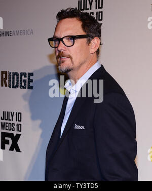 Schauspieler Matthew Lillard, warf Mitglied im FX-TV-Serie "Die Brücke", sorgt sich der Premiere die Show auf der DGA-Theater in Los Angeles am 8. Juli 2013. UPI/Jim Ruymen Stockfoto