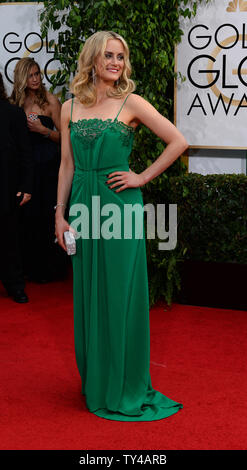 Schauspielerin Taylor Schilling kommt für die 71. jährlichen Golden Globe Awards im Beverly Hilton Hotel in Beverly Hills, Kalifornien am 12. Januar 2014. UPI/Jim Ruymen Stockfoto