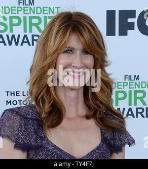 Schauspielerin Laura Dern besucht die 29. jährliche Film Independent Spirit Awards in Santa Monica, Kalifornien, die am 1. März 2014. UPI/Jim Ruymen Stockfoto