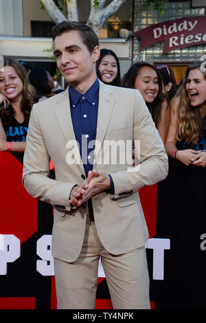 Schauspieler Dave Franco besucht die Premiere des Motion picture Verbrechen Komödie "22 Jump Street" im Regency Dorf Theater im Westwood Abschnitt von Los Angeles am 14. Juni 2014. Story: Nach ihren Weg durch High School (zweimal), große Änderungen sind im Speicher für Offiziere Schmidt (Jonah Hill) und Jenko (Channing Tatum), wenn Sie Go Deep undercover an einer lokalen Hochschule. UPI/Jim Ruymen Stockfoto