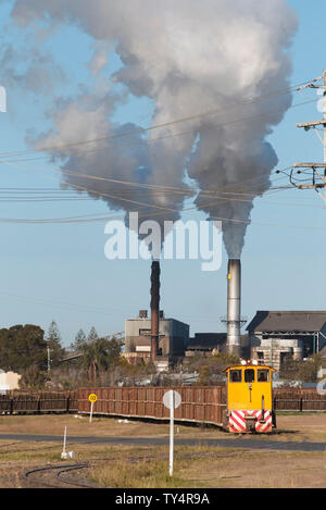 Leere Zuckerrohr Zug, der Millaquin Mühle Bundaberg Queensland Australien Stockfoto