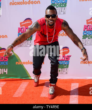 Sänger Mario besucht das Nickelodeon Kids' Choice Sports Awards an der UCLA Pauley Pavillion in Los Angeles am 17. Juli 2014. UPI/Jim Ruymen Stockfoto