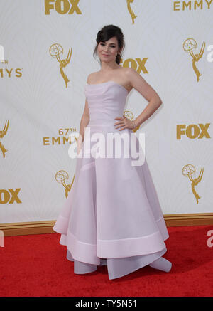 Schauspielerin Yael Stein kommt an der 67th Primetime Emmy Awards in der Microsoft Theater in Los Angeles am 20. September 2015. Foto von Jim Ruymen/UPI. Stockfoto