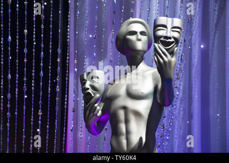 Eine SAG Awards Statue wird als Vorbereitung für die 22. jährliche Screen Actors Guild Awards in Los Angeles am 29. Januar 2016. Die Auszeichnungen werden am 30. Januar vorgelegt werden. Foto von Phil McCarten/UPI Stockfoto