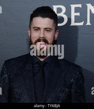 Warf Mitglied Toby Kebbell besucht die Premiere des Motion picture Drama 'Ben Hur' bei TCL Chinese Theatre in Hollywood" in Los Angeles zum 16. August 2016. Handlung: Die epische Geschichte von Juda Ben-Hur (Jack Huston), ein Prinz fälschlicherweise der Verrat durch seine angenommenen Bruder beschuldigt, ein Offizier der römischen Armee. Nach Jahren auf See, Juda kehrt in seine Heimat zurück, um Rache zu suchen, sondern findet die Erlösung. Foto von Jim Ruymen/UPI Stockfoto