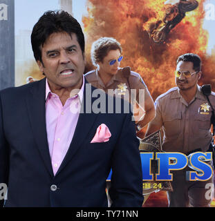 Schauspieler Erik Estrada besucht die Premiere des Motion picture Komödie 'Chips' in TCL Chinese Theatre in Hollywood" in Los Angeles am 20. März 2017. Handlung: ein Anfänger Officer ist mit einem gehärteten Pro bei der California Highway Patrol zusammengetan, obwohl der Neuling bald lernt, sein Partner ist wirklich eine undercover FBI-Untersuchung einer heist, dass möglicherweise einige Crooked cops beteiligt. Foto von Jim Ruymen/UPI Stockfoto