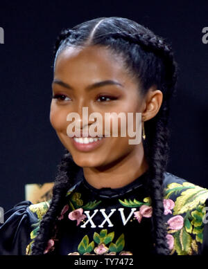 Schauspielerin Yara Shahidi nimmt an den MTV Film & TV Awards im Shrine Auditorium in Los Angeles am 7. Mai 2017. Es wird die 26. Ausgabe des Awards, die zum ersten Mal anwesenden Ehren für die Arbeit in Fernsehen und Kino. Foto von Christine Kauen/UPI Stockfoto