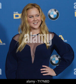 Schauspieler Amy Schumer erscheint Backstage in der Presse während der 70. jährlichen Directors Guild of America Awards im Beverly Hilton Hotel in Beverly Hills, Kalifornien am 3. Februar 2018. Foto von Jim Ruymen/UPI Stockfoto